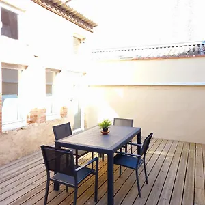 appartement-terrasse-du-get-terrasse-prive.midi-pyreneeshotels.com/