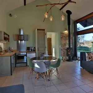 le-nid-des-ecureuils.hotels-rhonealpes.com/